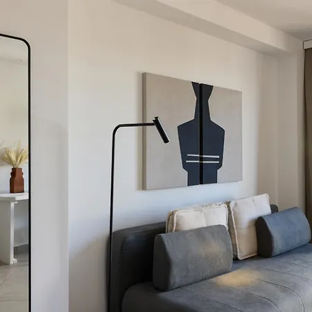 منتجع Domotel Kea *